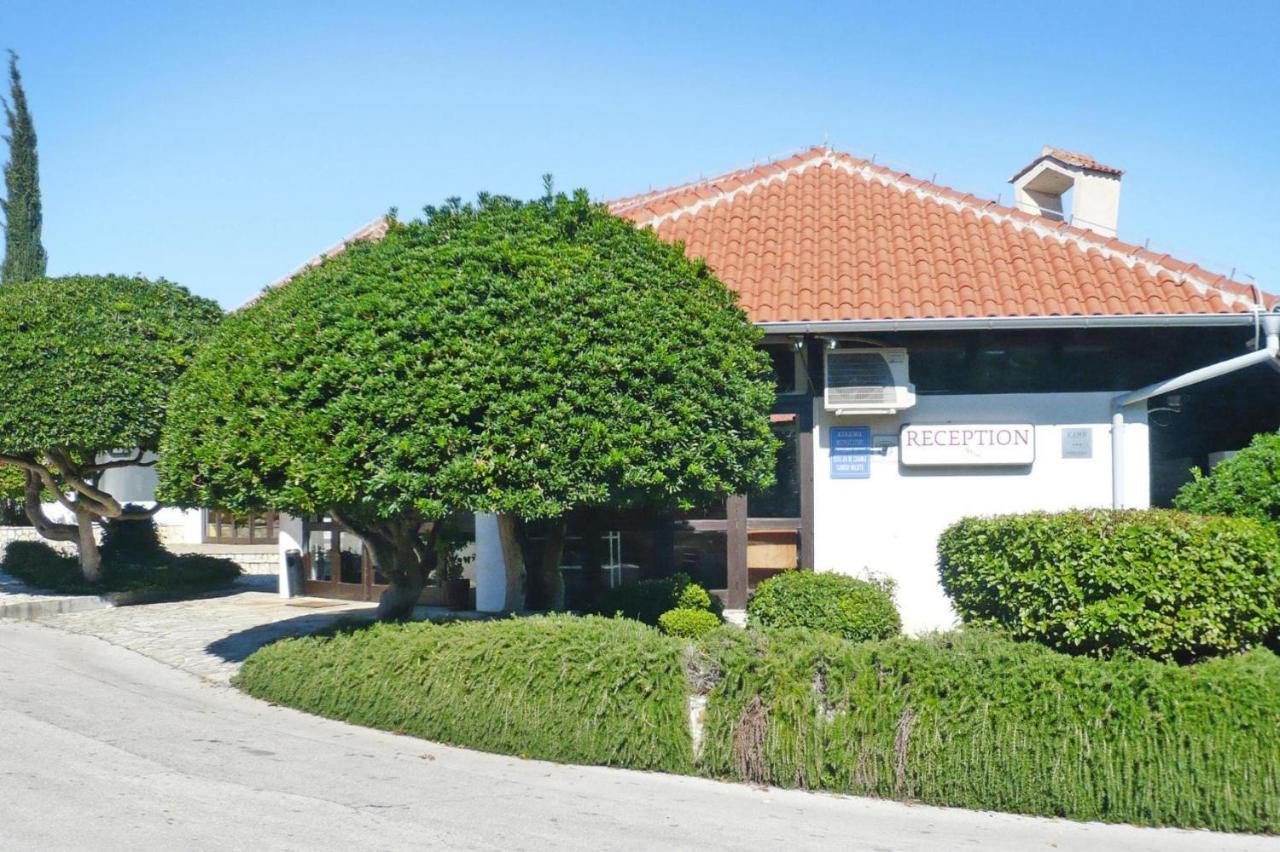 Belvilla Apartments In Holiday Resort Jezera Village, Island Murter Tisno Zewnętrze zdjęcie