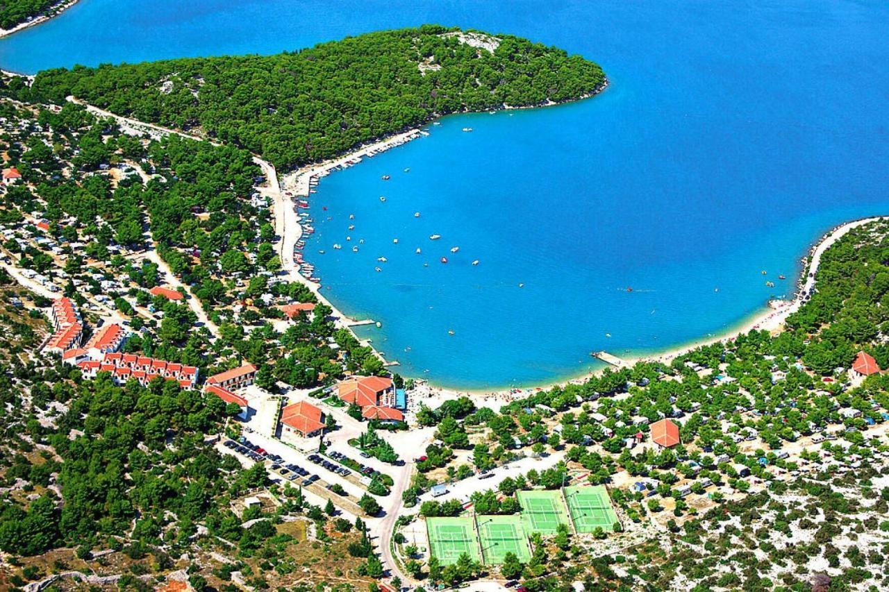 Belvilla Apartments In Holiday Resort Jezera Village, Island Murter Tisno Zewnętrze zdjęcie