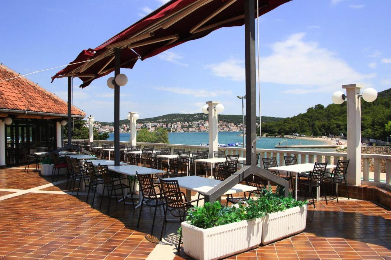 Belvilla Apartments In Holiday Resort Jezera Village, Island Murter Tisno Zewnętrze zdjęcie